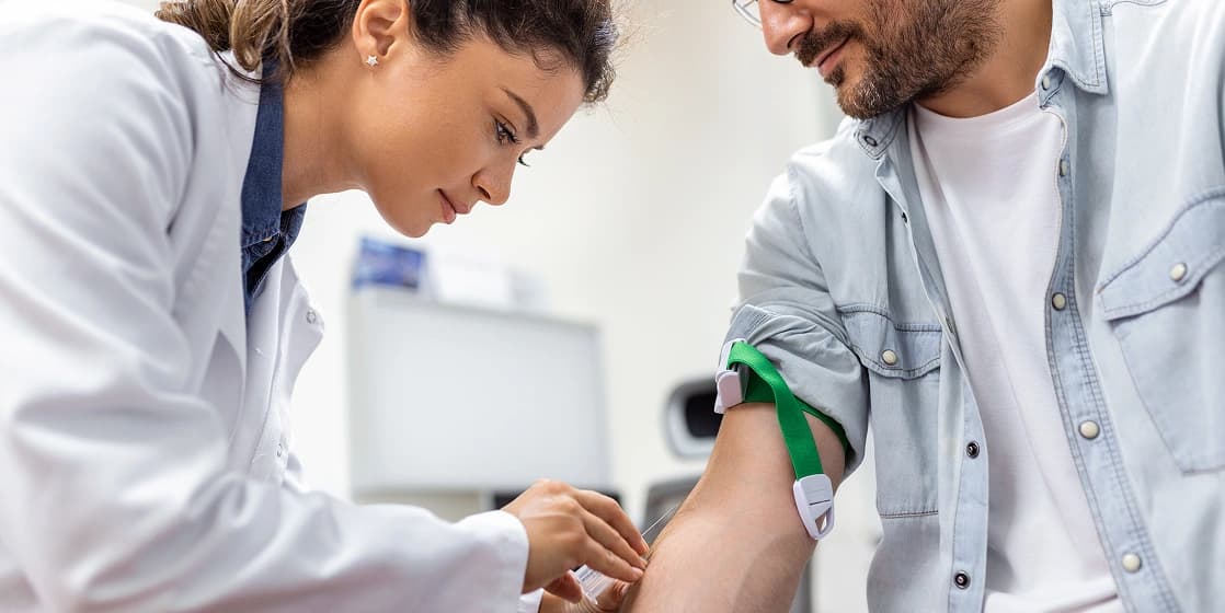 Cover Image for Does Urgent Care Do Blood Work? On‑Site Lab Testing at Pronto Urgent Care Fort Lauderdale